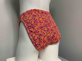 SMALL FLOWERS HIGH WAIST FULL BOTTOMS SIZE LARGE