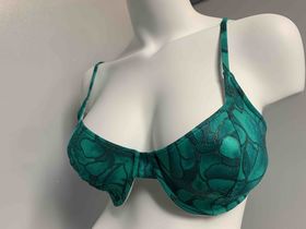 GREEN LEAF UNDERWIRE TOP SIZE 14