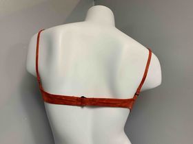 RUSTY ORANGE LEAF FOAM PAD PUSH UP TOP